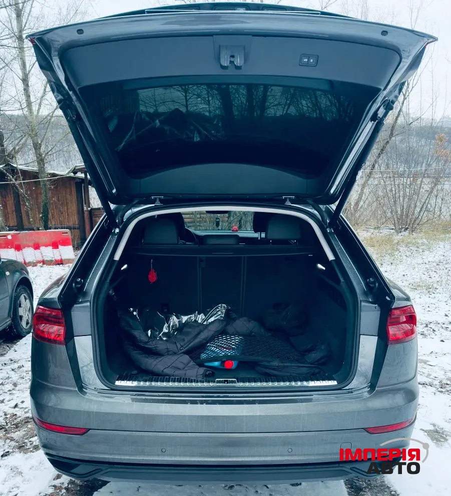 Audi Q8 - фото 6