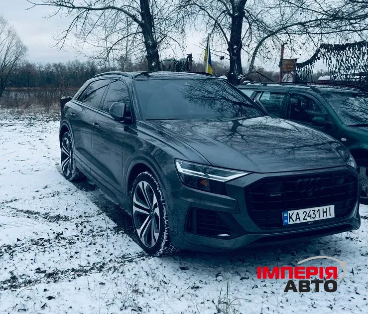 Audi Q8 - фото 1