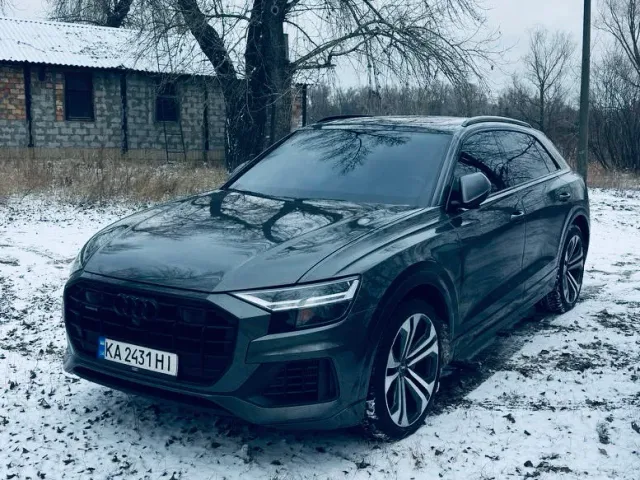 Audi Q8 - фото 4