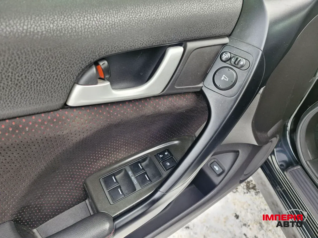 Honda Accord - фото 9