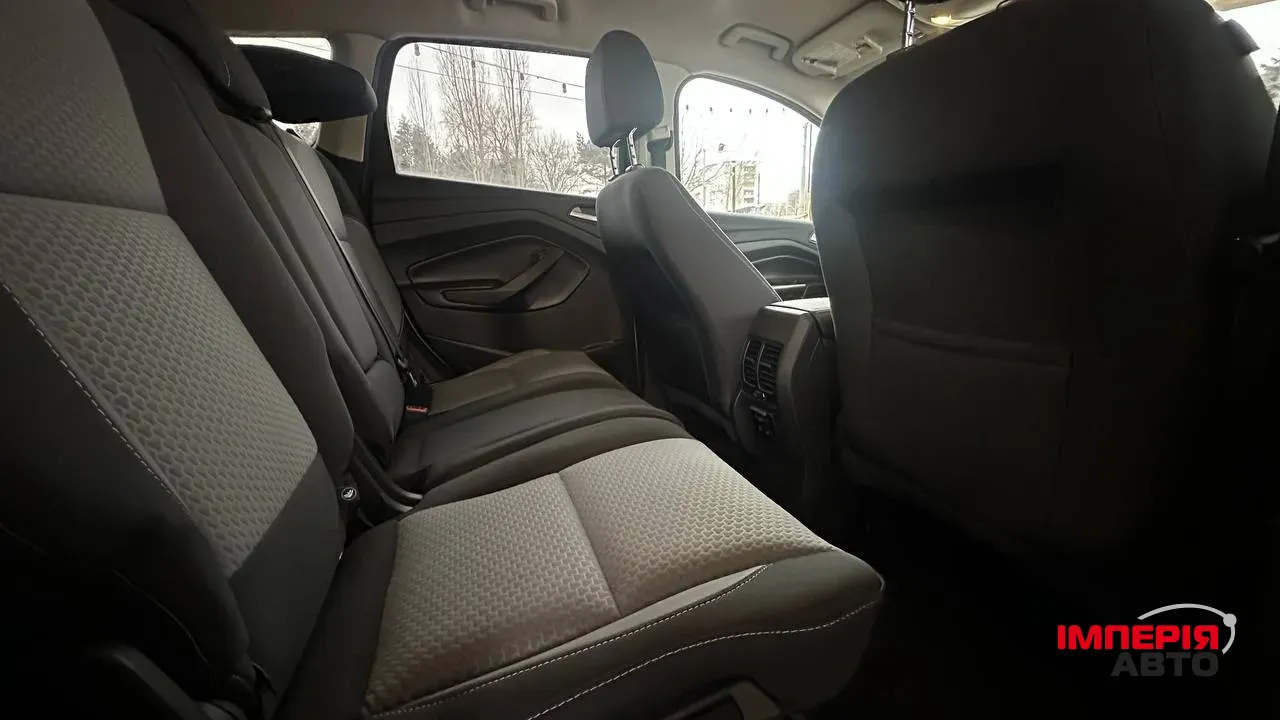 Ford Escape - фото 5