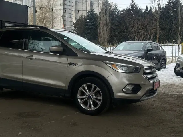 Ford Escape - фото 3