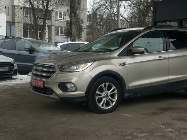 Ford Escape - фото 2