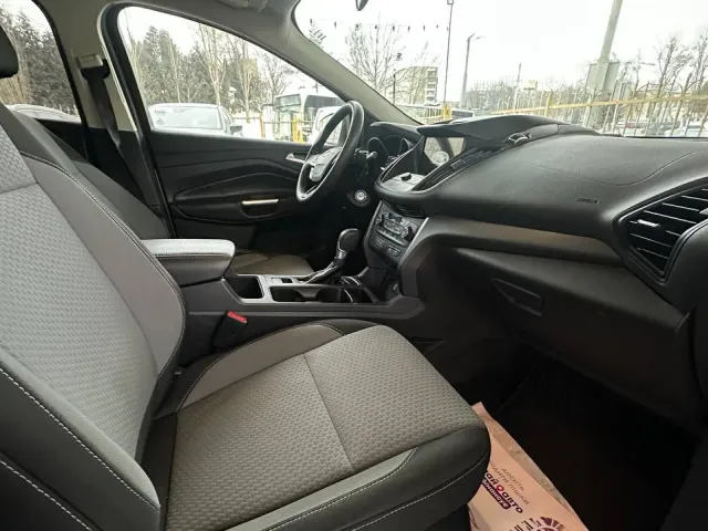 Ford Escape - фото 4