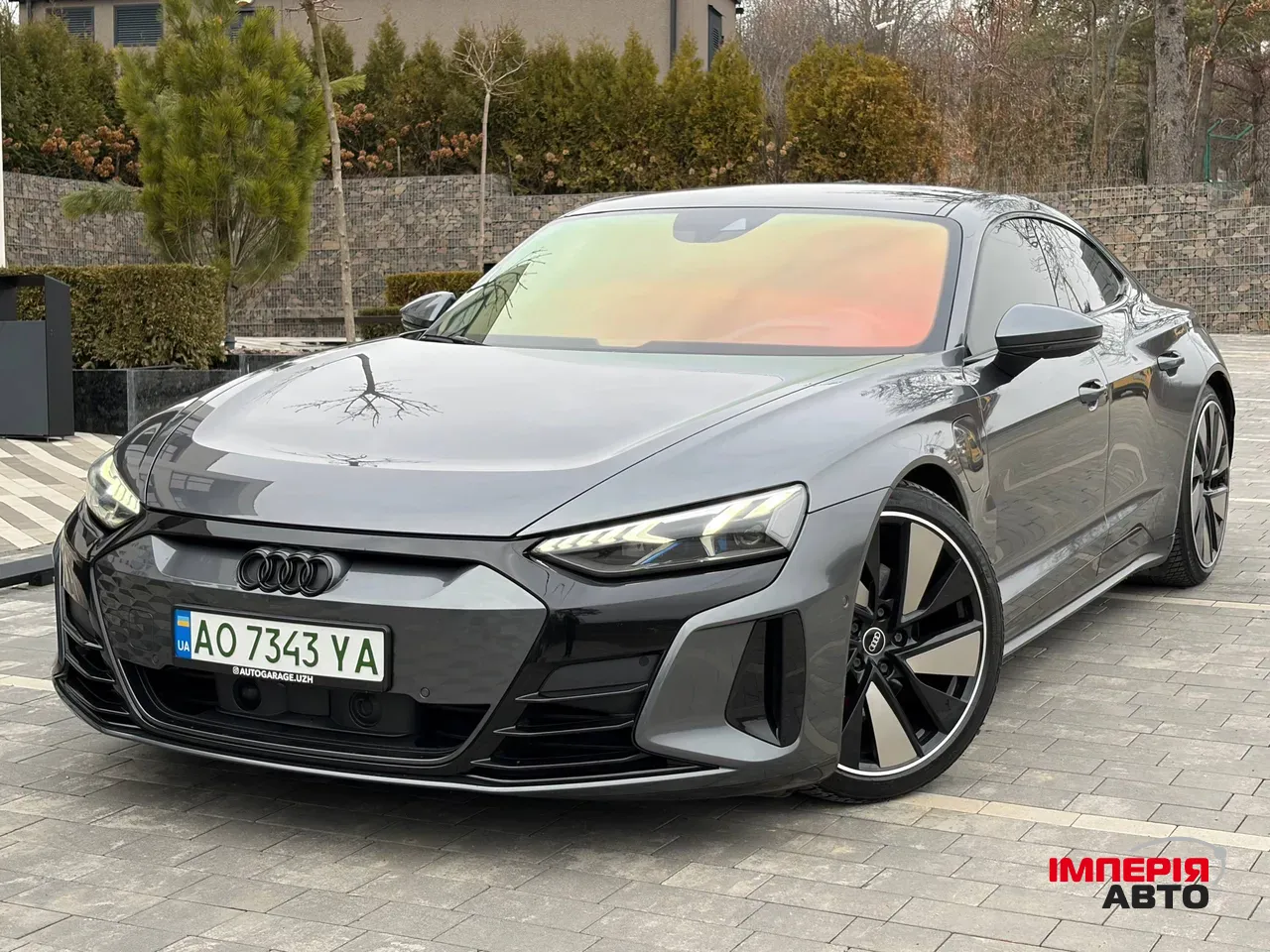 Audi e-tron GT - фото 3