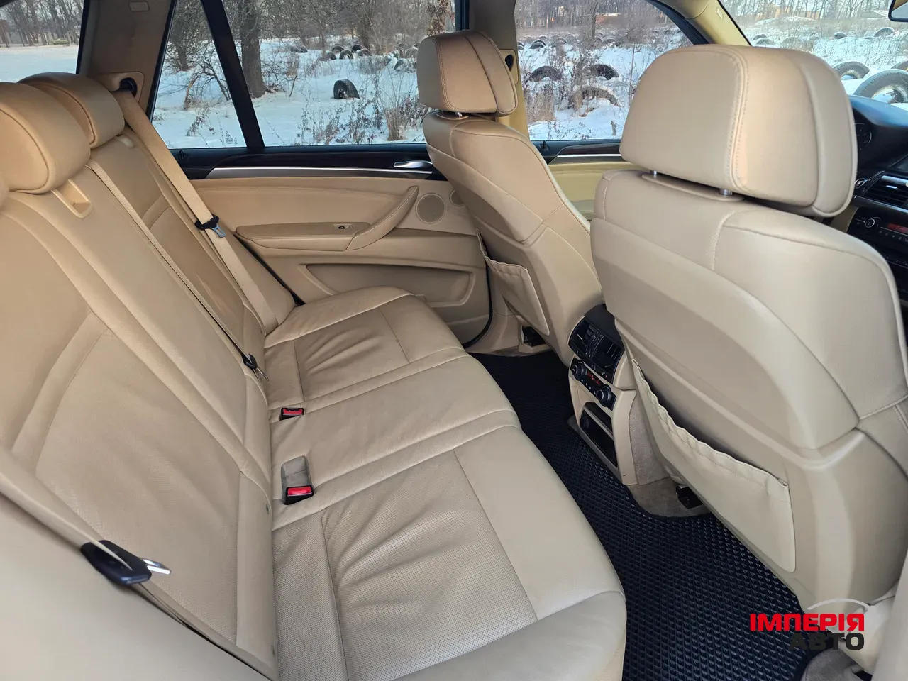 BMW X5 - фото 9