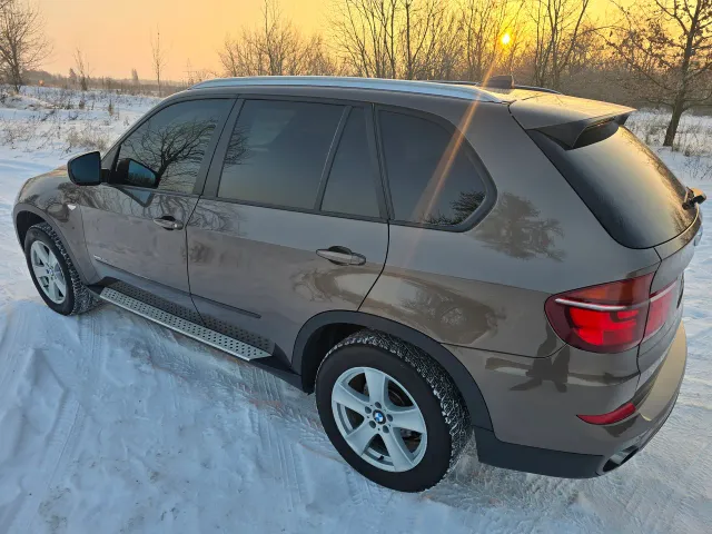 BMW X5 - фото 5