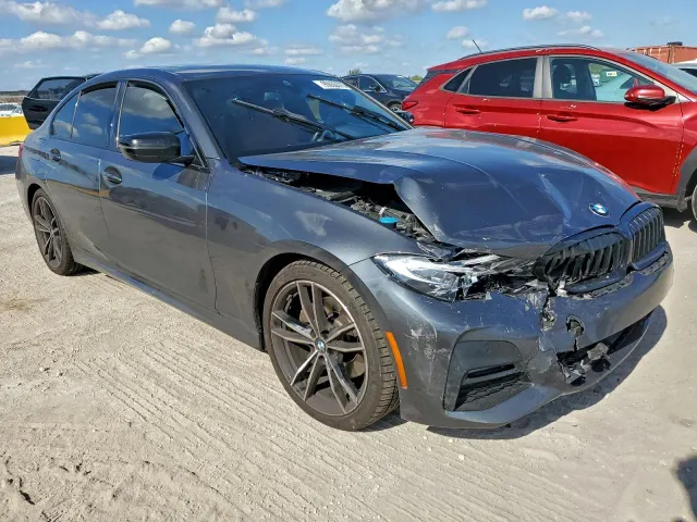 BMW 3 серії - фото 3