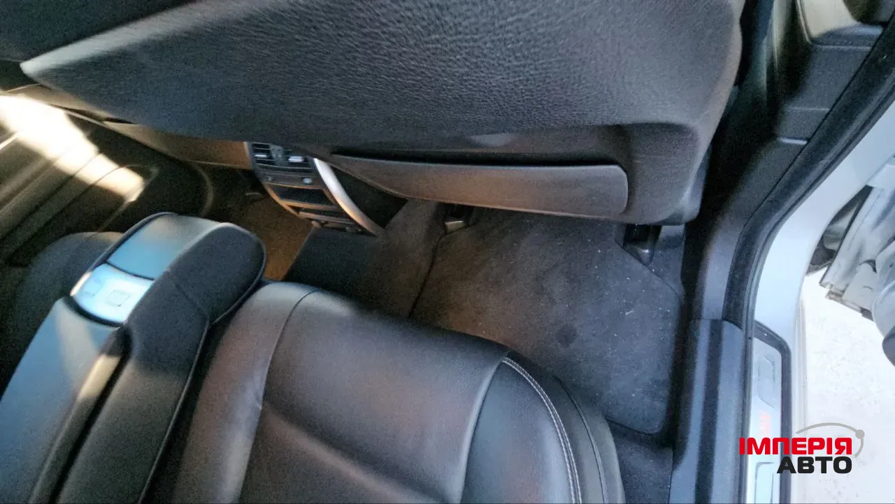 BMW 5 серії - фото 16