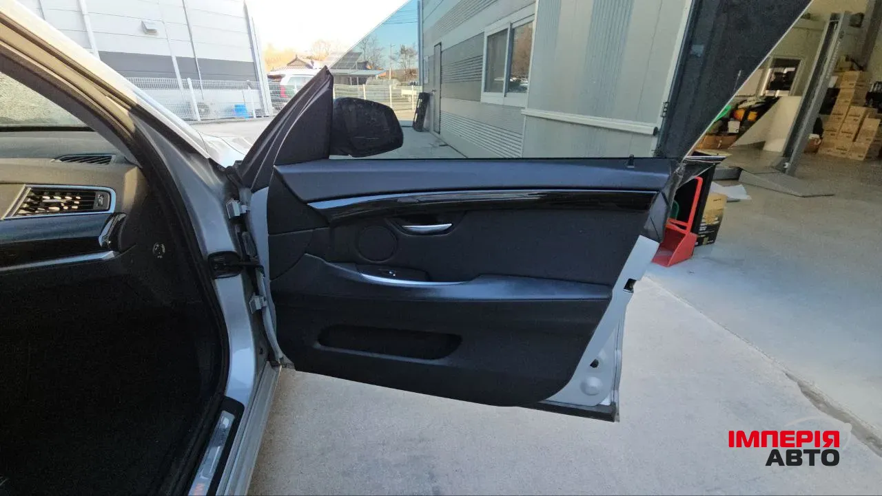 BMW 5 серії - фото 14