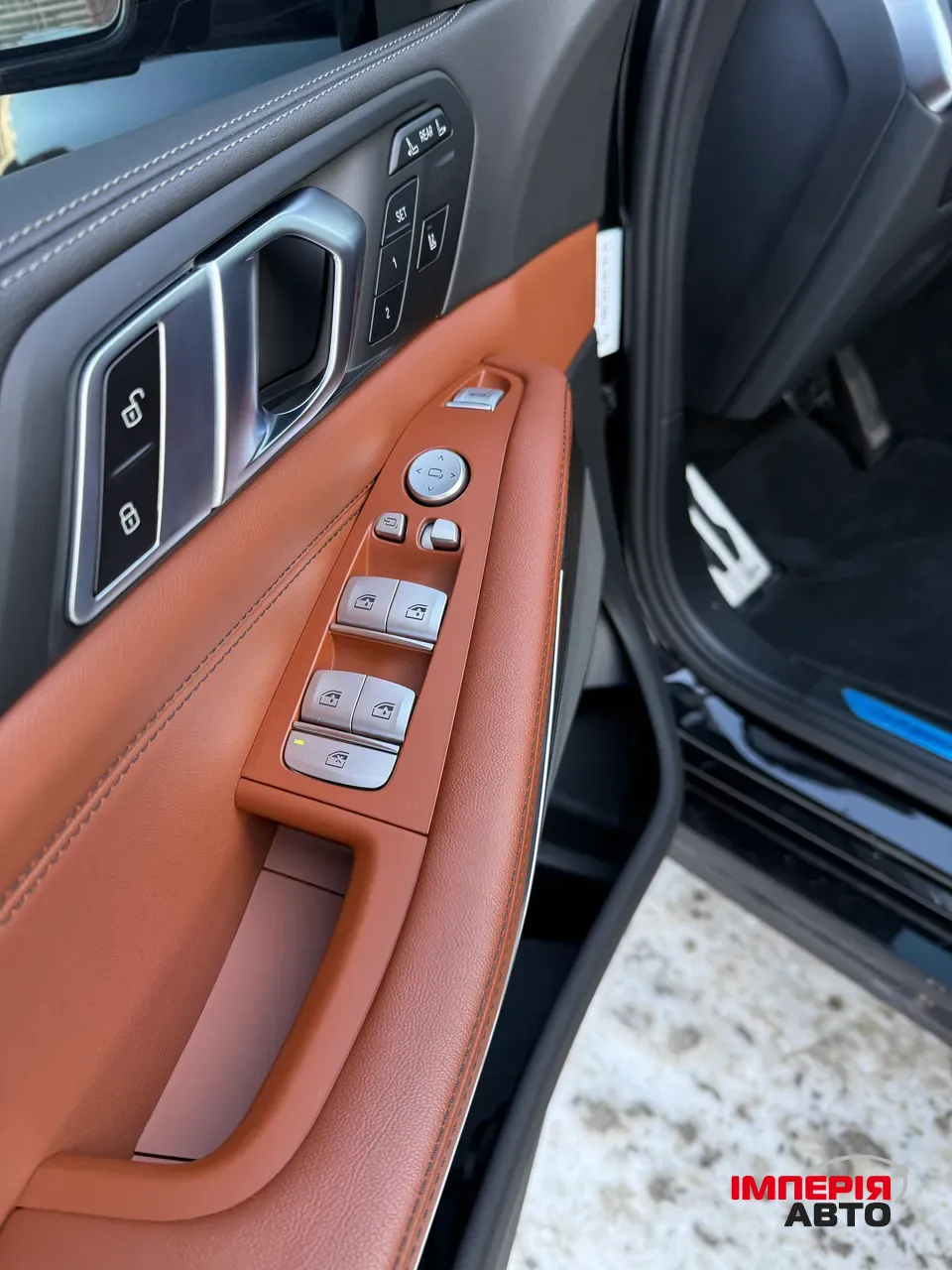 BMW X7 - фото 31