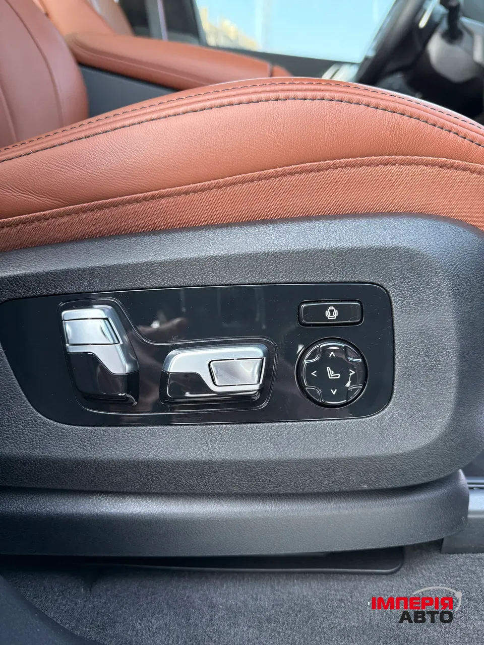 BMW X7 - фото 46