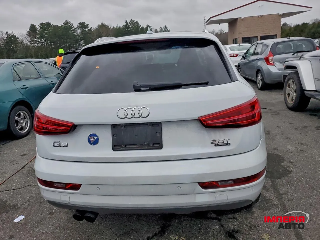 Audi Q3 - фото 5