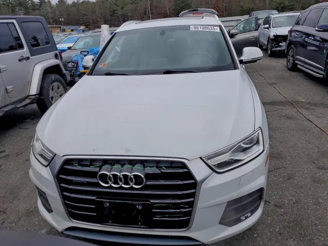 Audi Q3 - фото 2