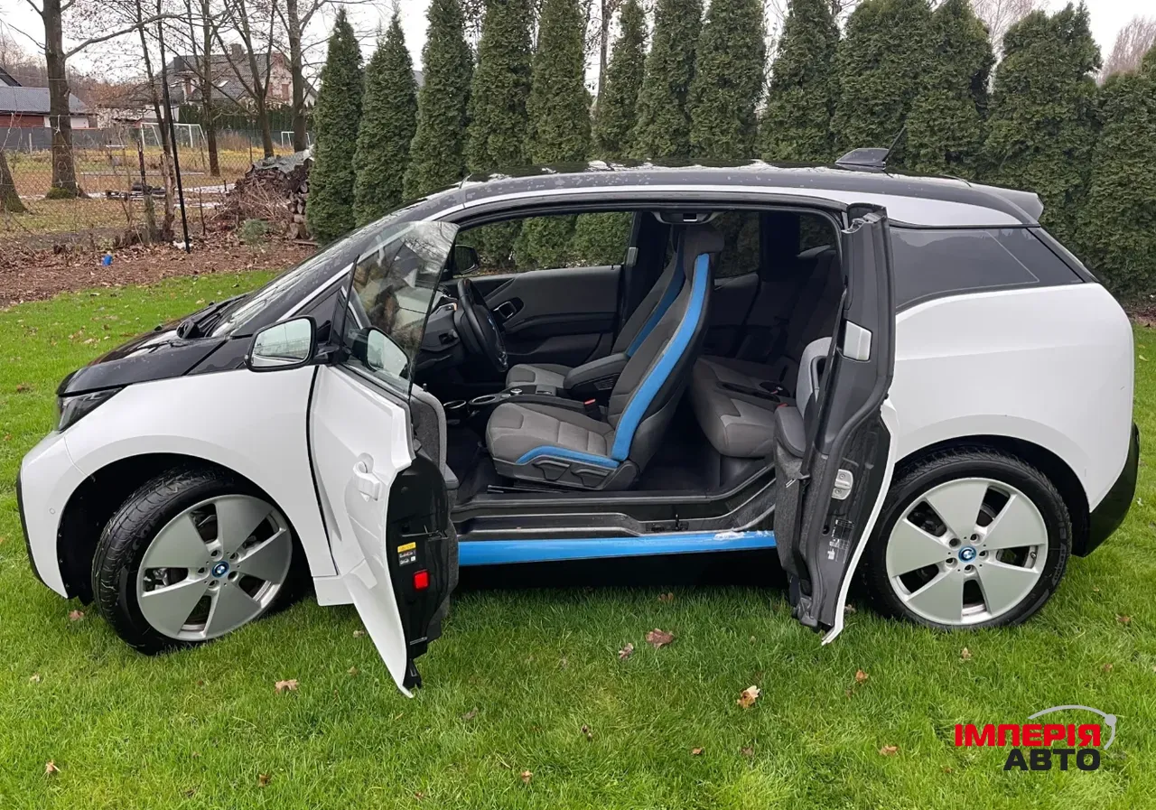 BMW i3 - фото 2