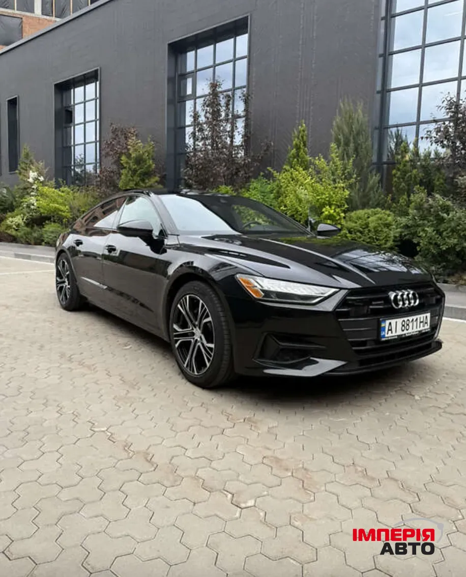Audi A7 - фото 1