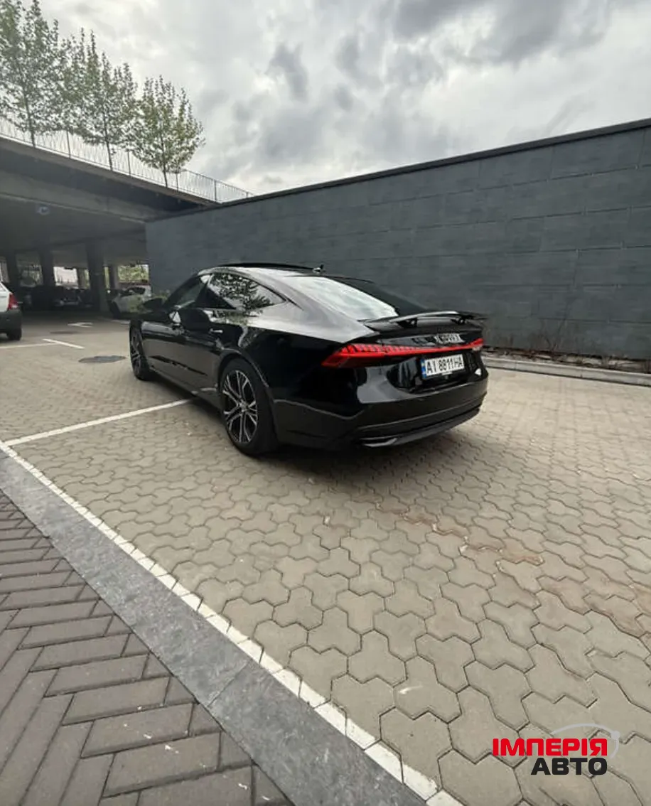 Audi A7 - фото 4
