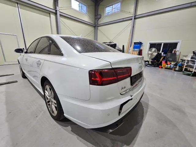 Audi A6 - фото 3