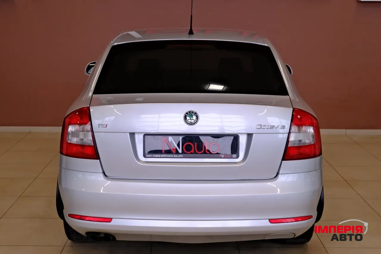 Skoda Octavia - фото 6