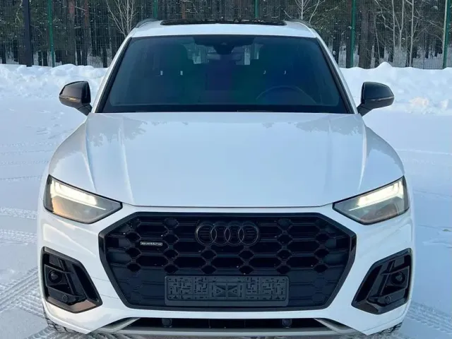 Audi Q5 - фото 2