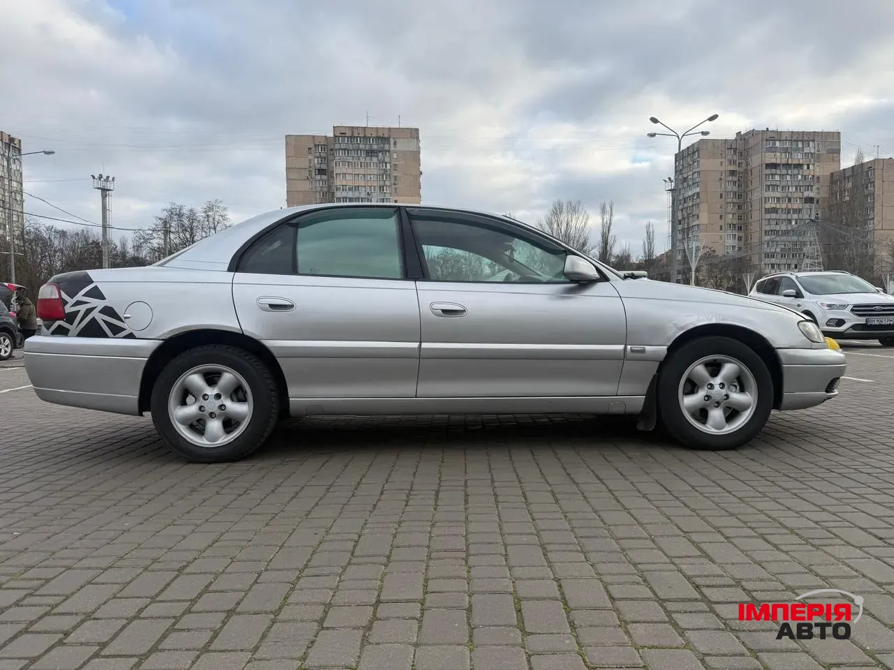 Opel Omega - фото 17