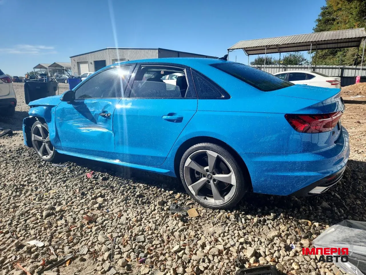 Audi A4 - фото 4