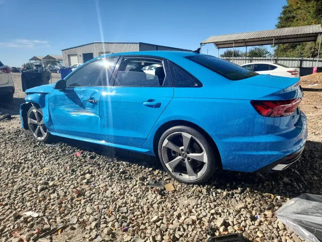 Audi A4 - фото 4