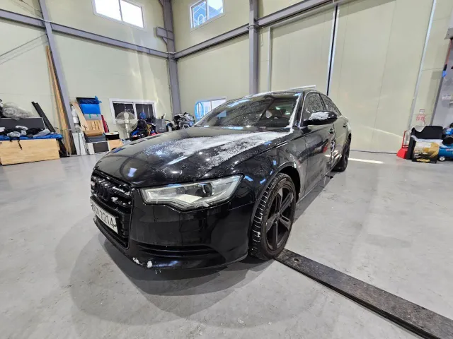 Audi A6 - фото 2