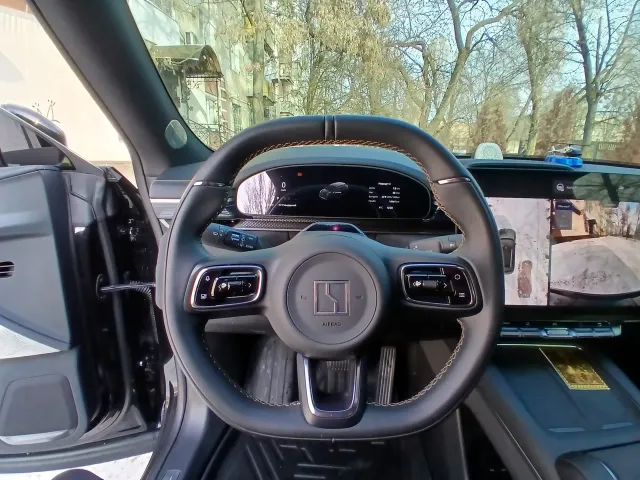 Zeekr 7Х - фото 3