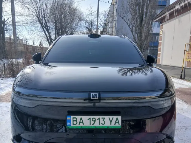 Zeekr 7Х - фото 1