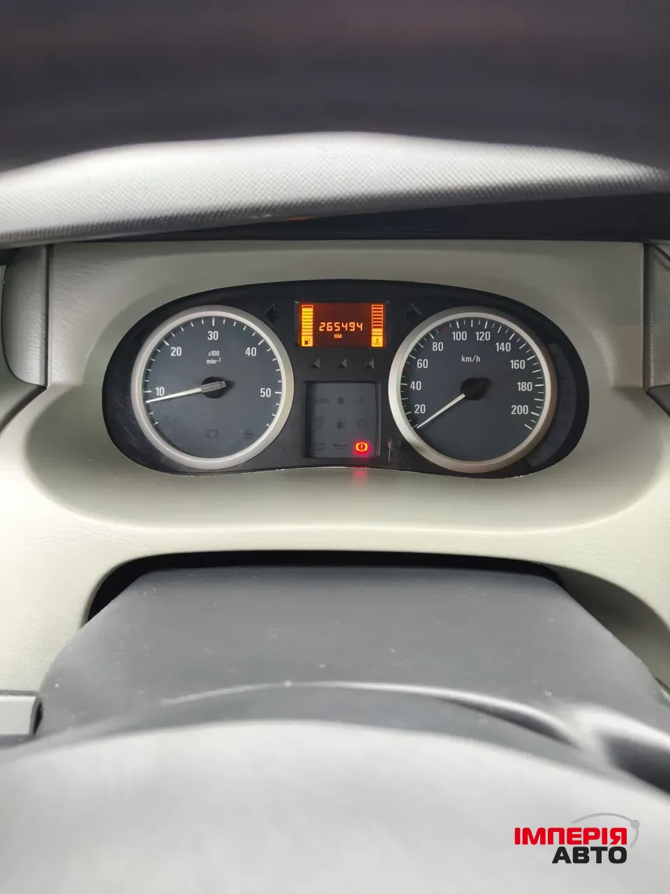 Opel Vivaro - фото 29