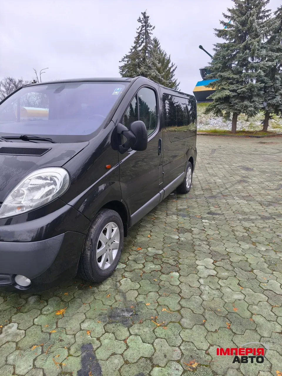Opel Vivaro - фото 33