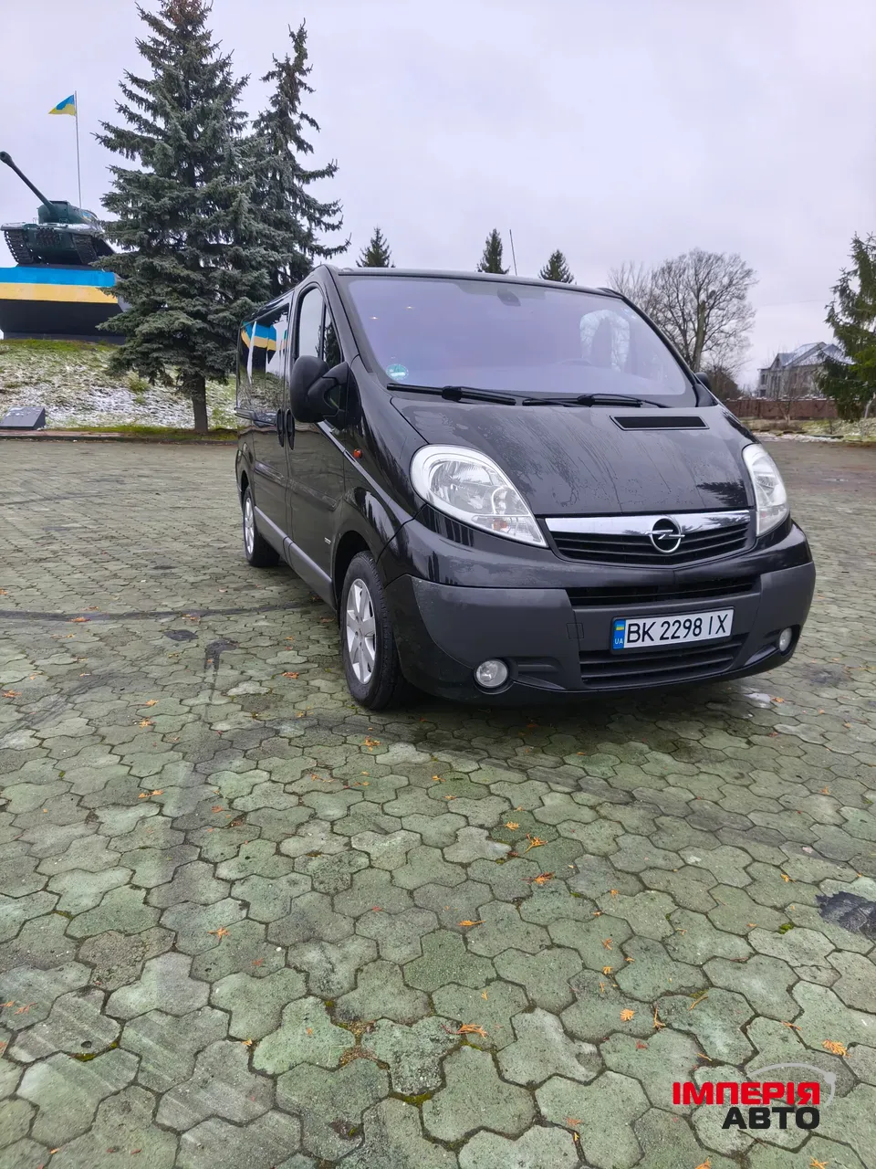 Opel Vivaro - фото 30