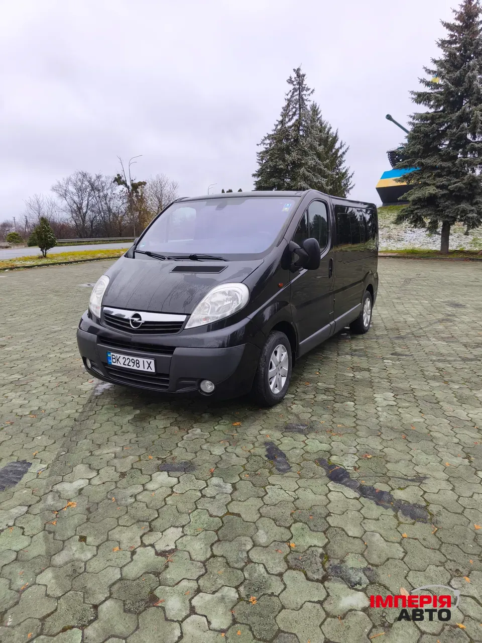 Opel Vivaro - фото 34