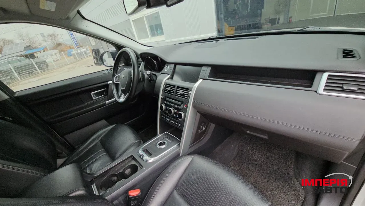 Land Rover Discovery - фото 10