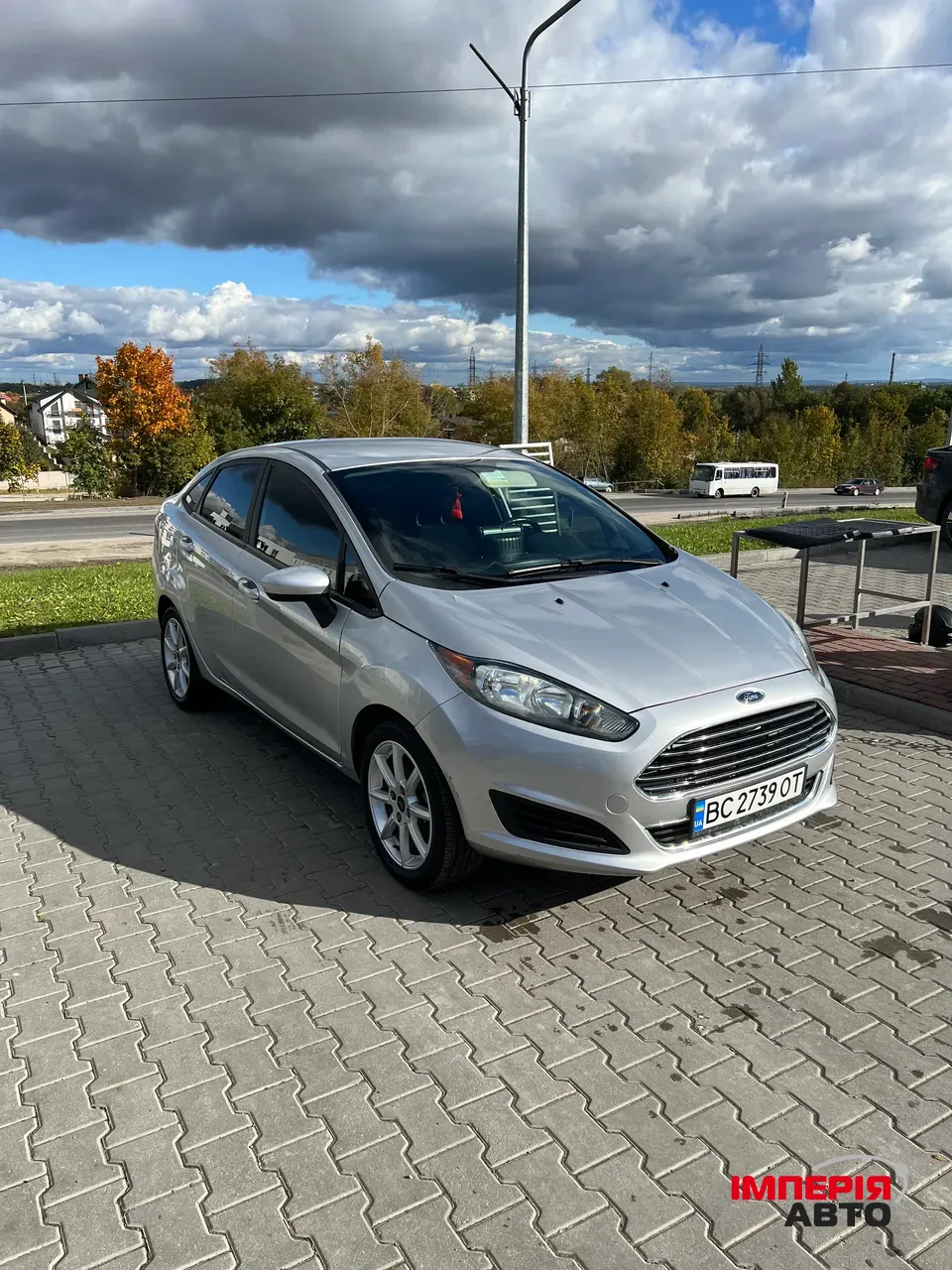 Ford Fiesta - фото 2