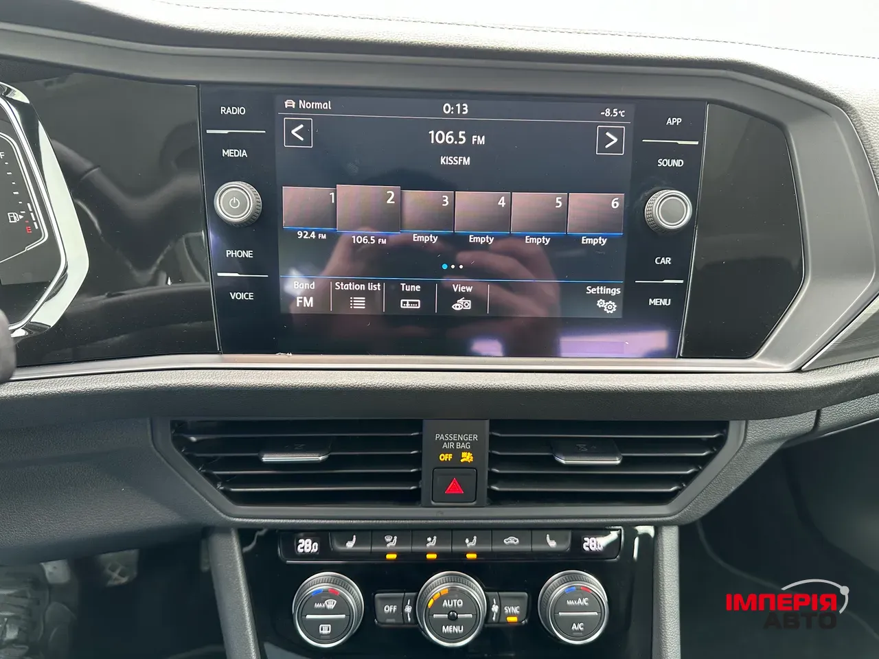 Volkswagen Jetta - фото 26