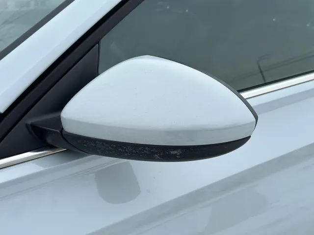 Volkswagen Jetta - фото 5