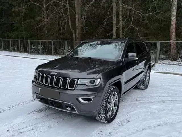 Jeep Grand Cherokee - фото 1