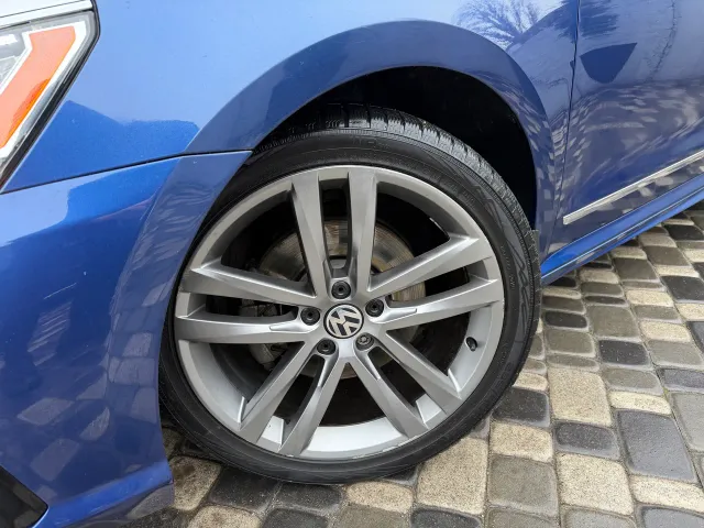 Volkswagen Passat (North America and China) - фото 4