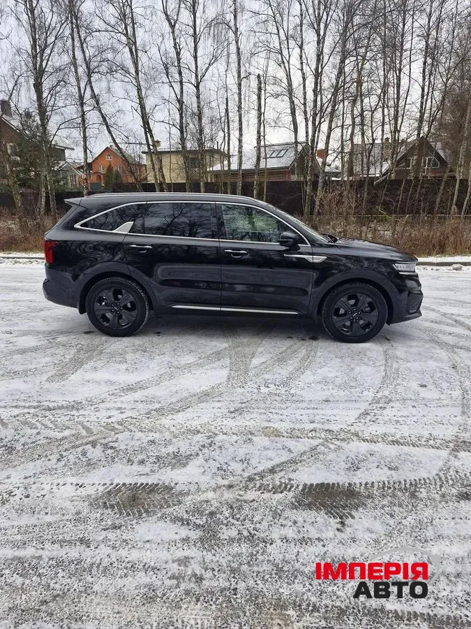 Kia Sorento - фото 3