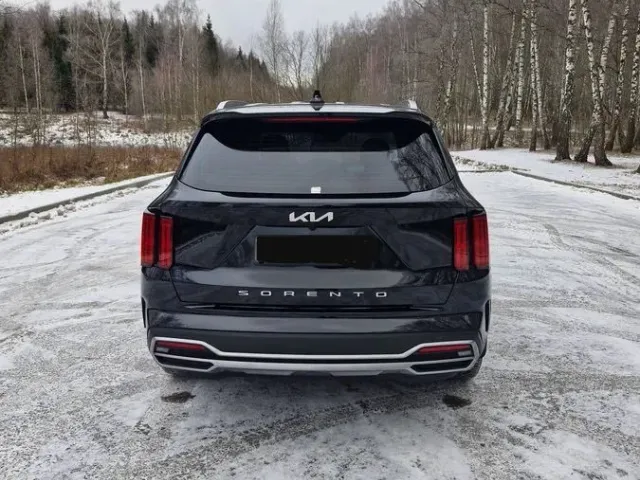 Kia Sorento - фото 5
