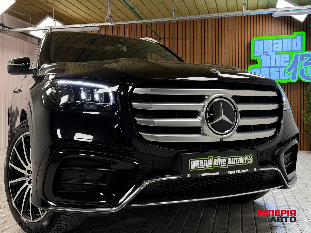 Mercedes-Benz GLS - фото 4