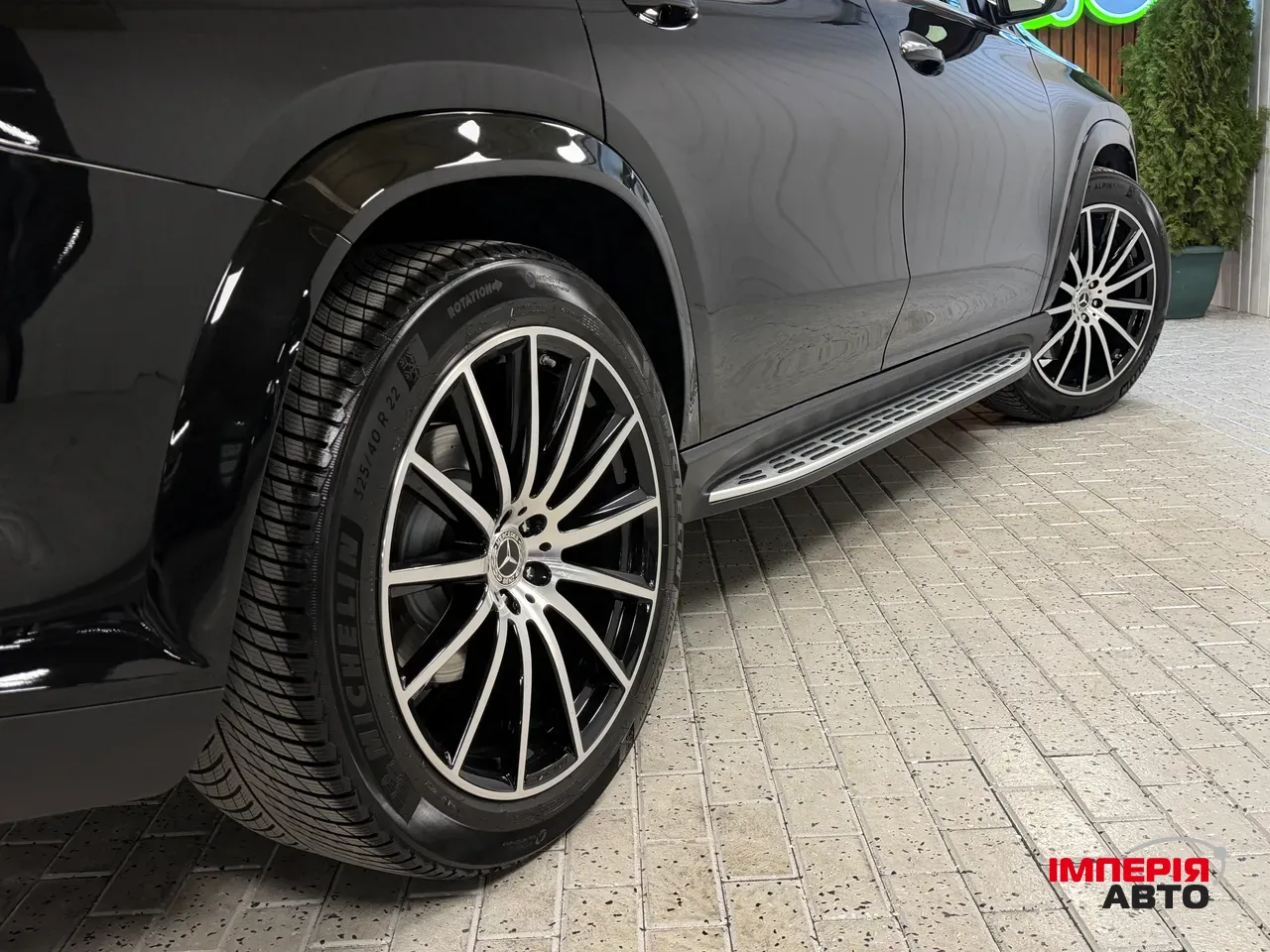 Mercedes-Benz GLS - фото 50