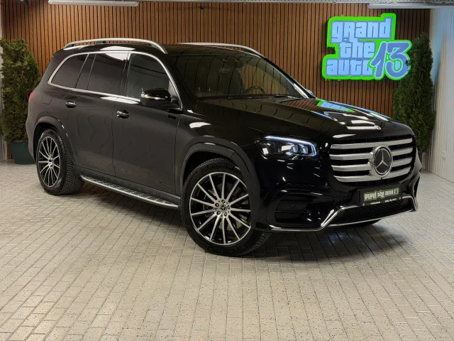 Mercedes-Benz GLS - фото 1