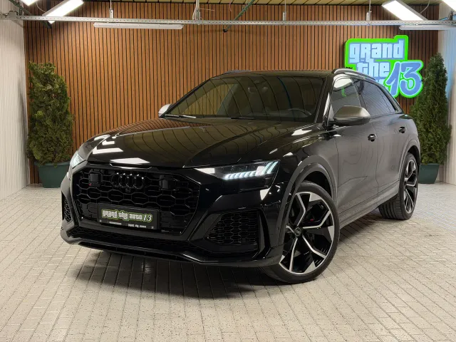 Audi RS Q8 - фото 4
