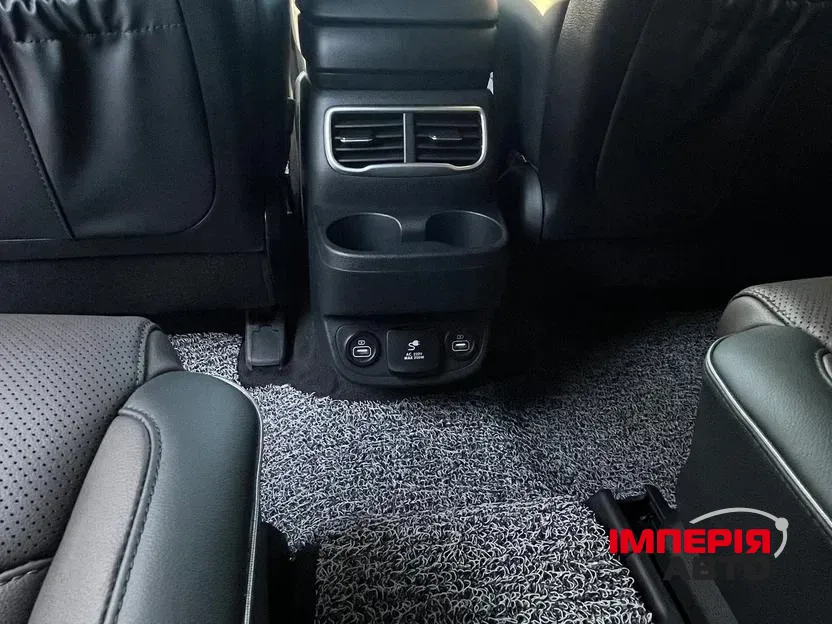 Hyundai Santa Fe - фото 8