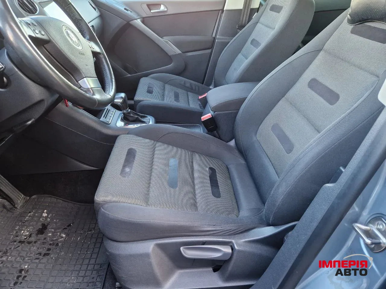 Volkswagen Tiguan - фото 32