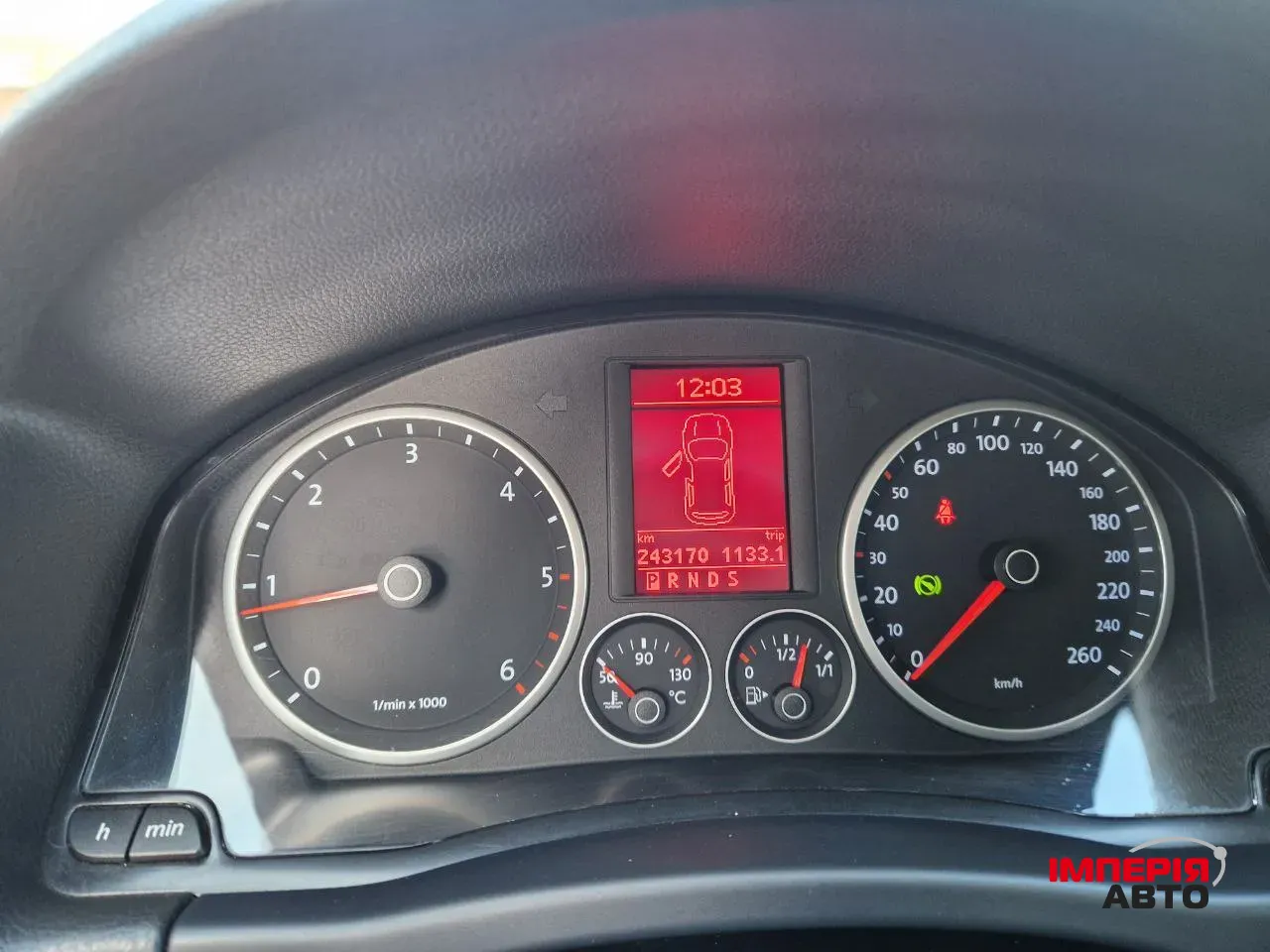 Volkswagen Tiguan - фото 21