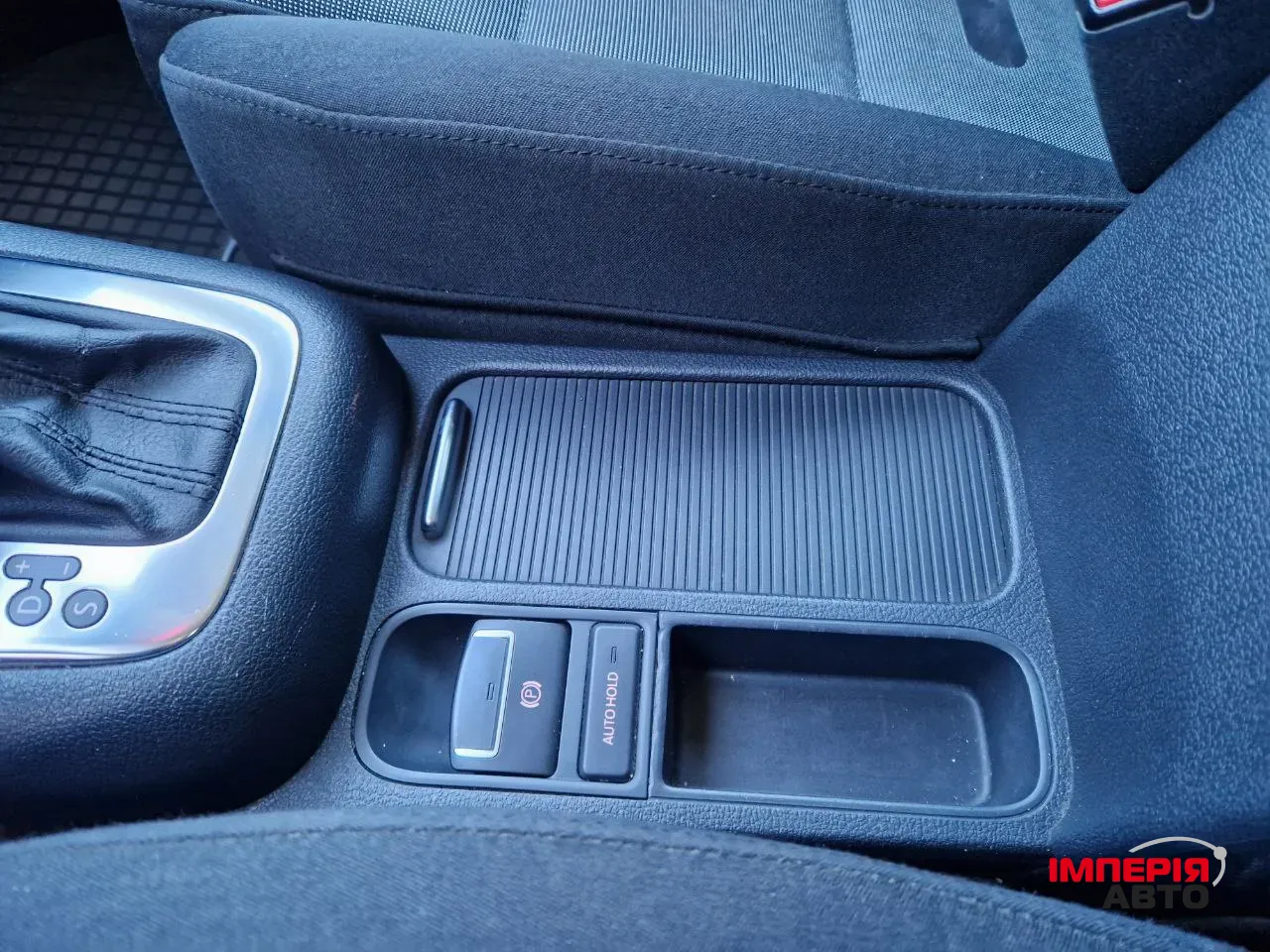 Volkswagen Tiguan - фото 22